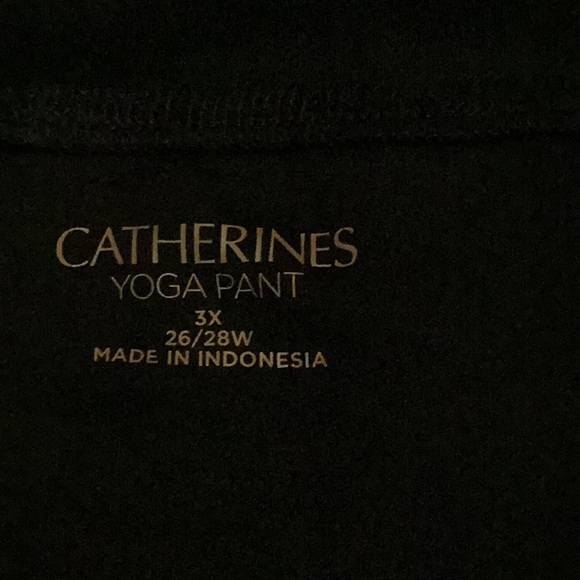 NWT Catherine’s Yoga pants - Picture 7 of 9